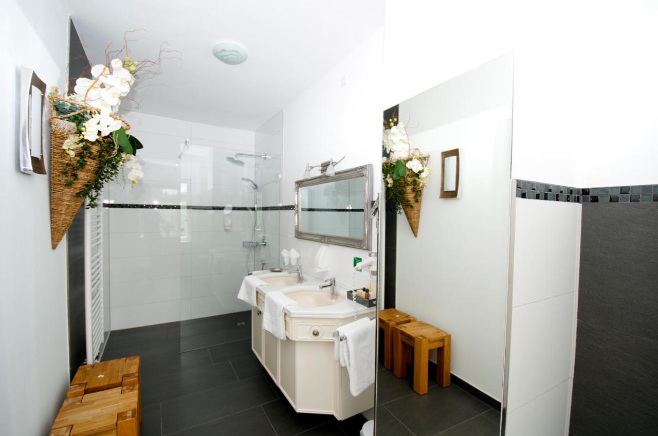 Boutique Hotel Friesinger 크레스브론암보덴지 외부 사진